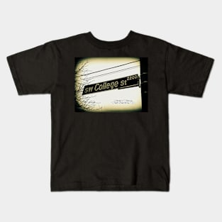 SW College Street, West Seattle, SIGNATURE Kids T-Shirt